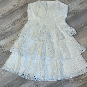 White Strapless Sun dress.  Juniors Size 7.  NWOT